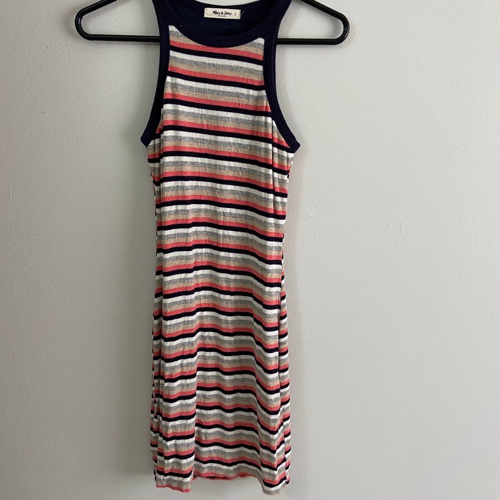 Form-fitting Stripped dress
